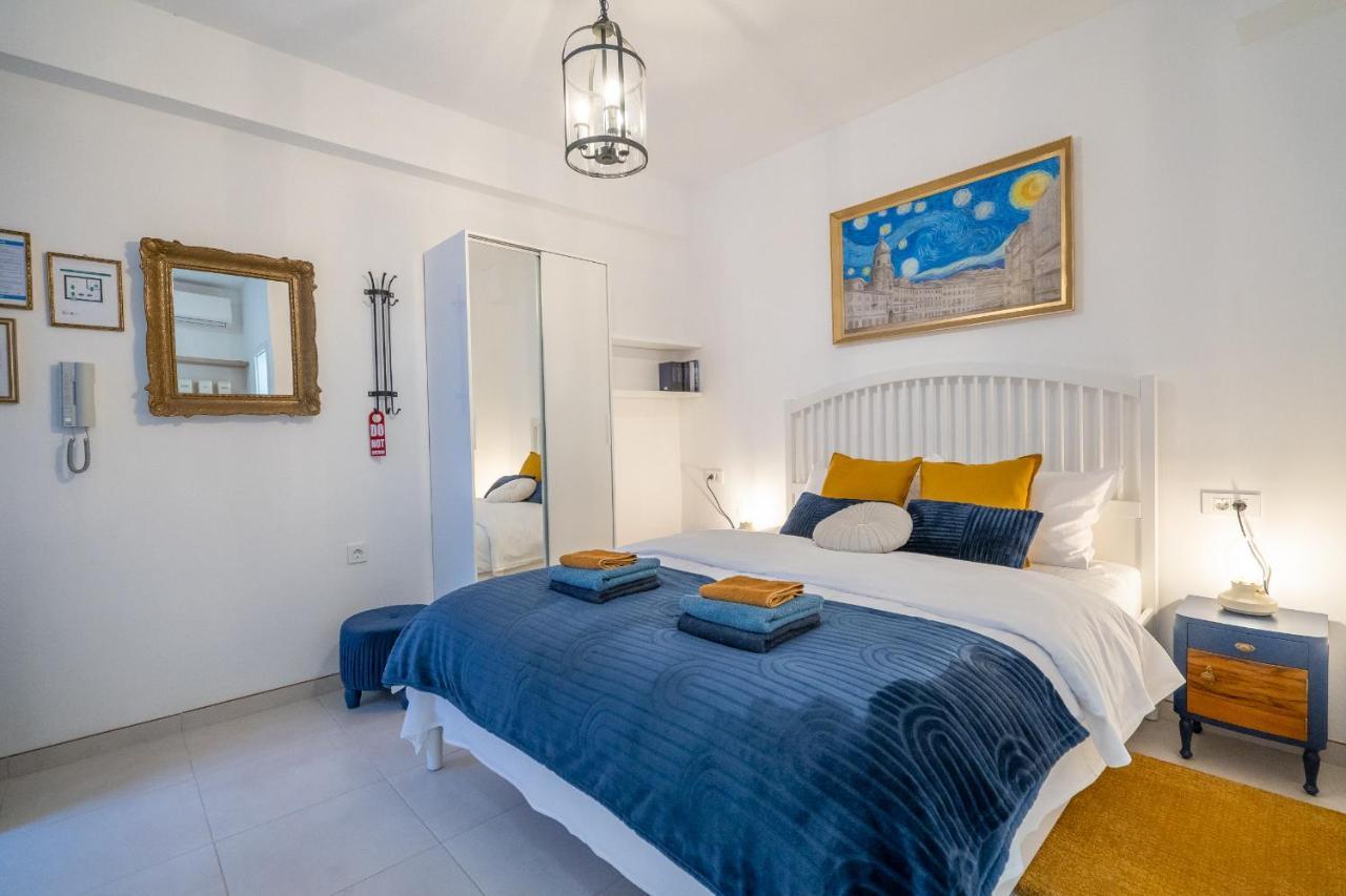 Starry Night Studio Apartment Fiume Esterno foto